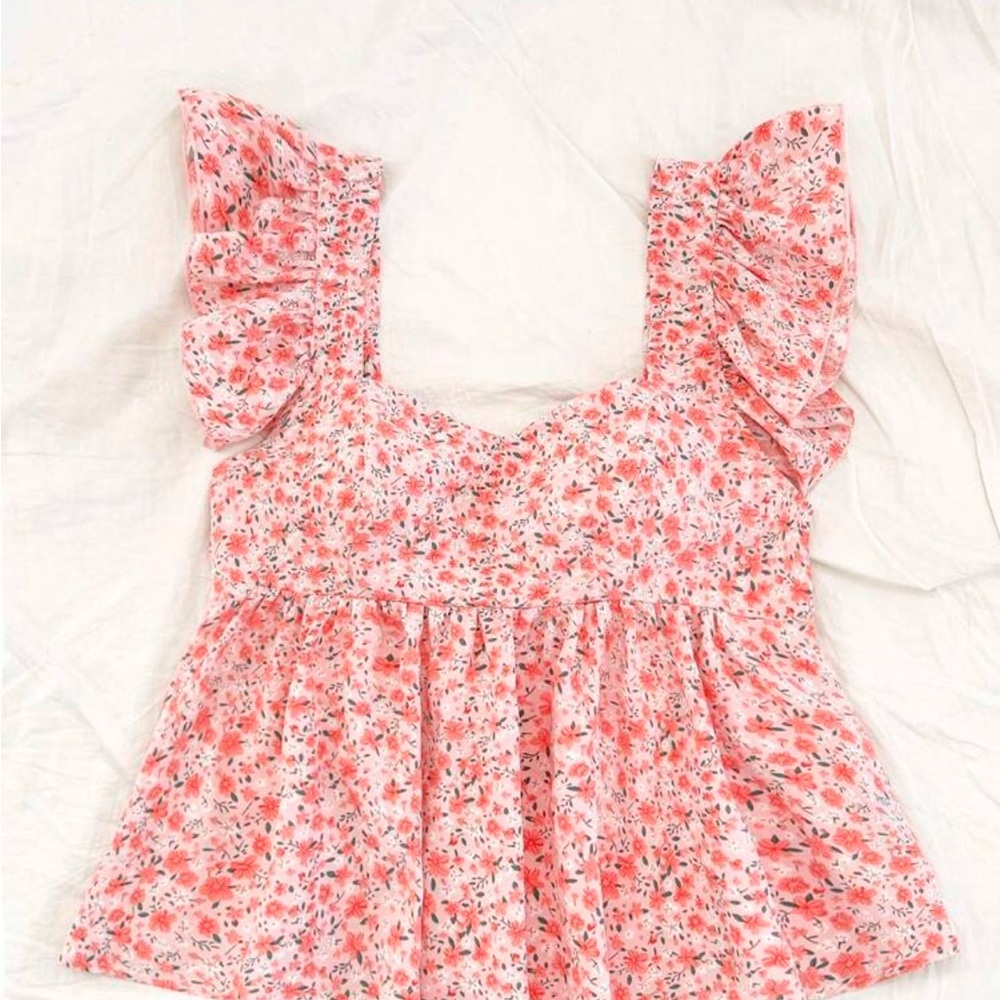 Floral Ruffle Sleeve Top